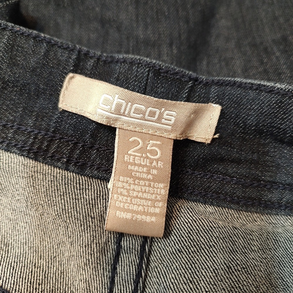 Chico's Denim Embroidered Wide Leg Jeans Size 2.5 US 14 High Waist Stretch - Picture 4 of 8